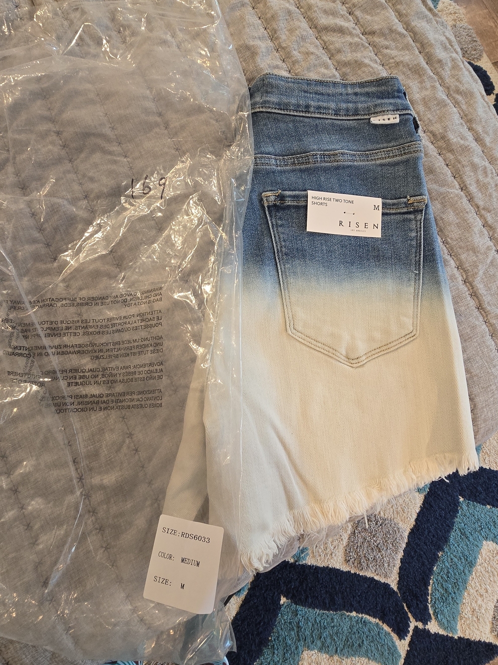 Risen High-Rise Ombre Blue to White Frayed Denim Jean Shorts - Picture 6 of 6